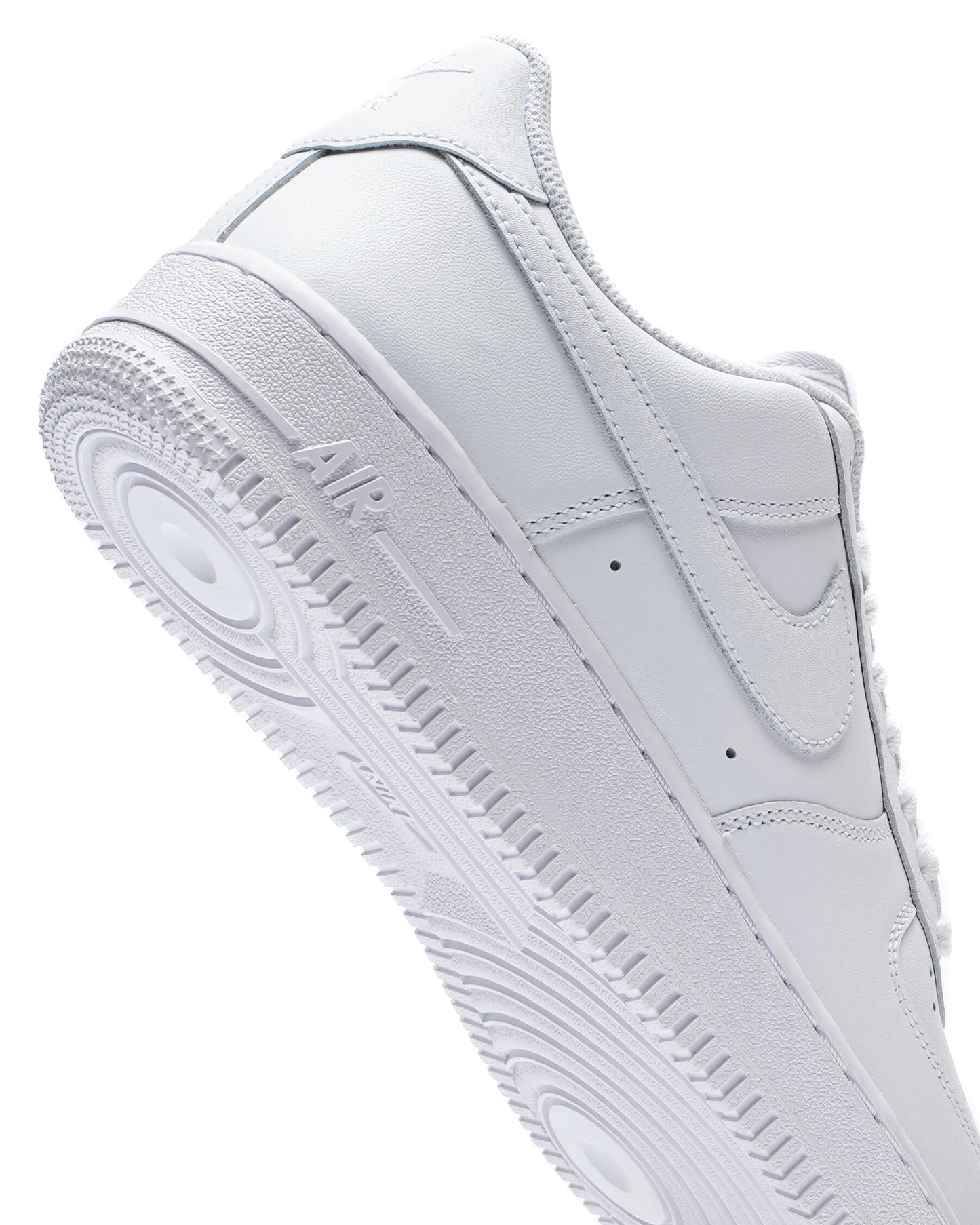 NIKE AIR FORCE 1 '07