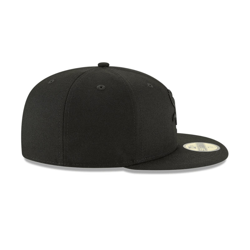 Chicago White Sox Black on Black 59FIFTY