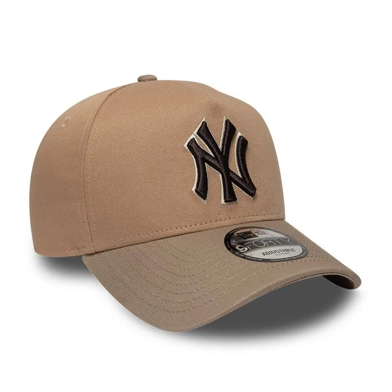 New York Yankees Mocha Mousse 9FORTY A-Frame