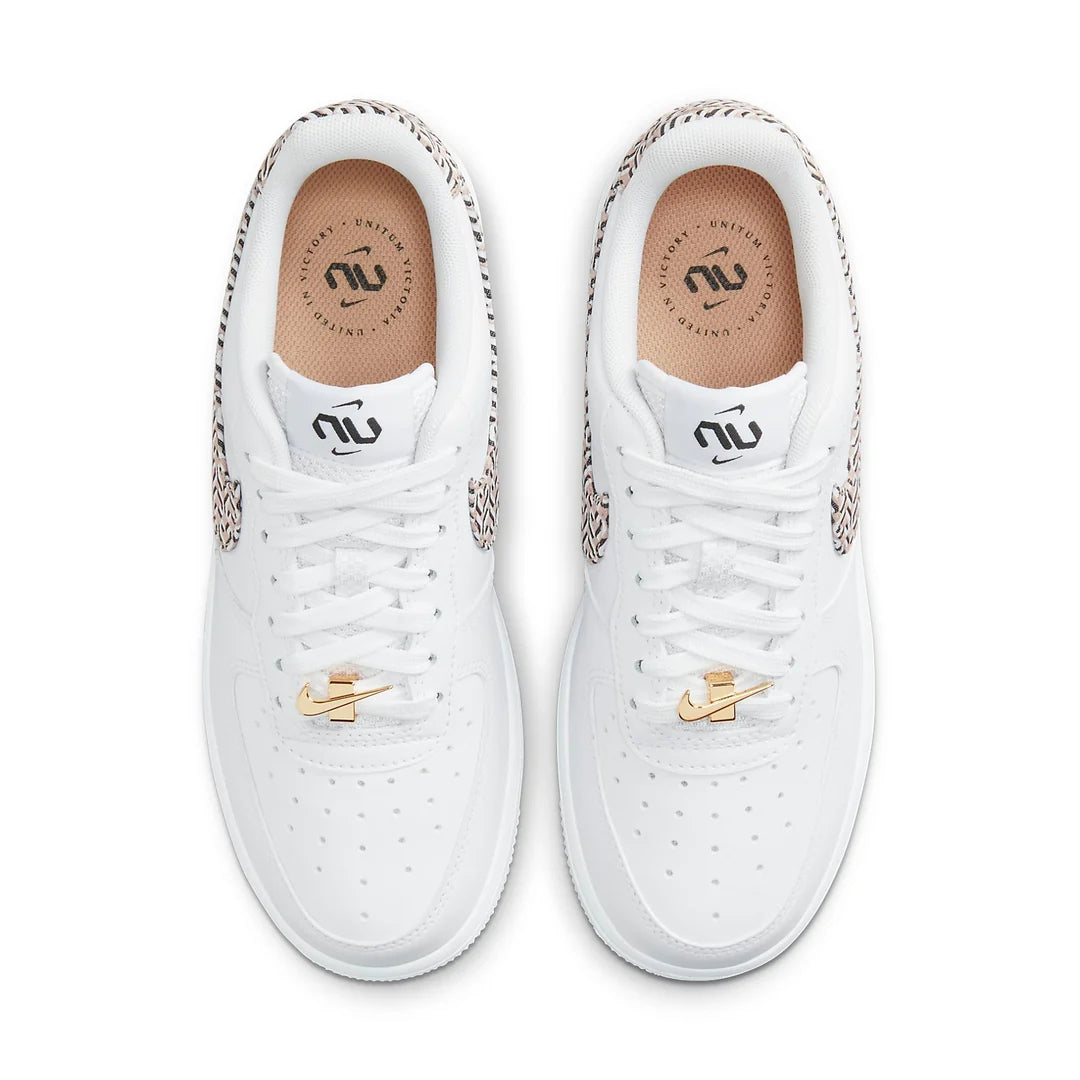 Nike Air Force 1 LX United in Victory Mujer