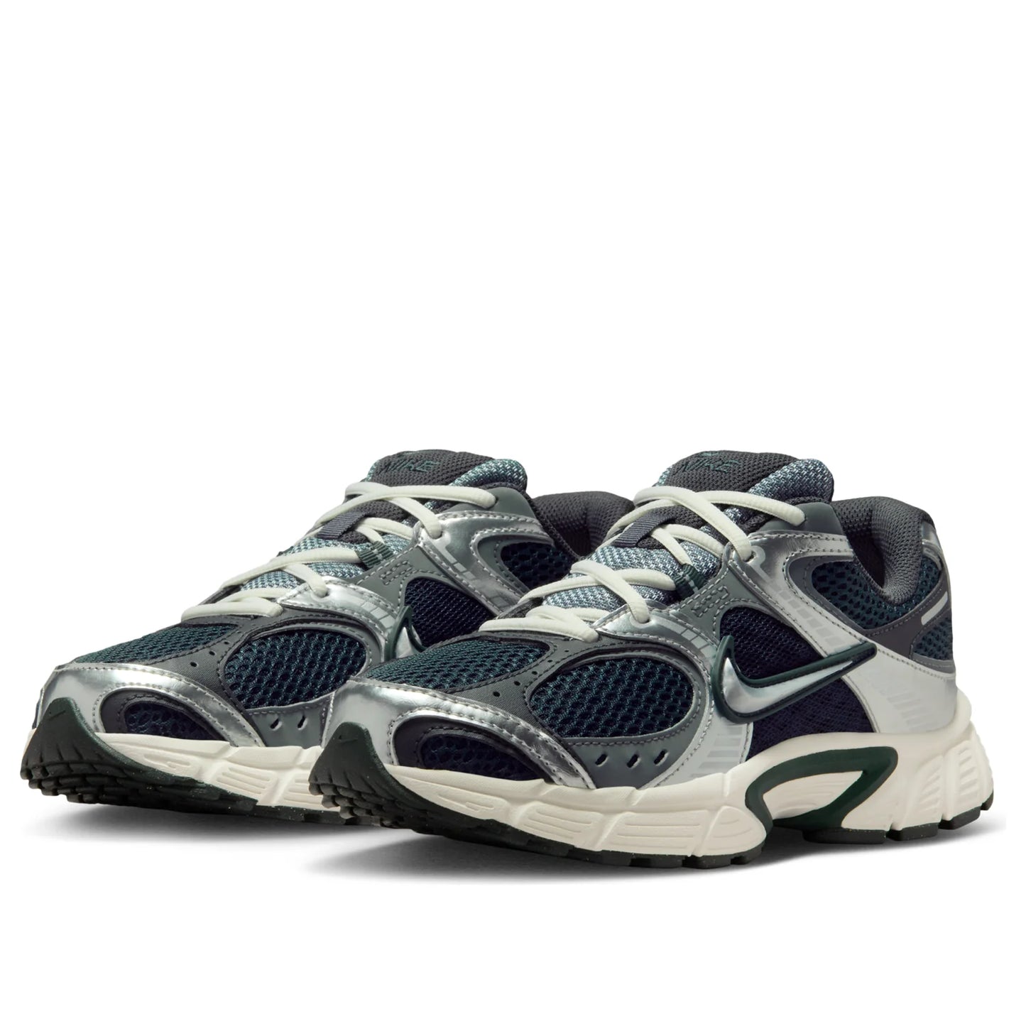 Nike V5 RNR 'Seaweed Metallic Silver'
