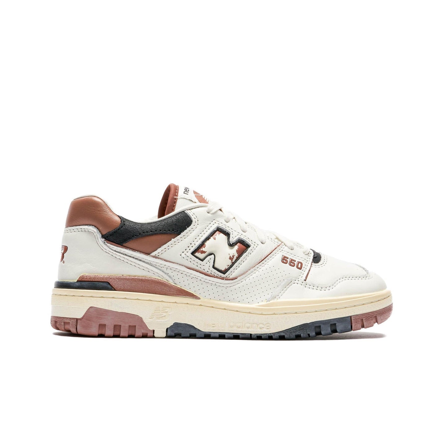 New Balance 550
Vintage Pack Pecan