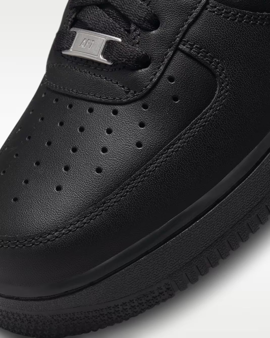 Nike Air Force 1 Low '07 'Triple Black'