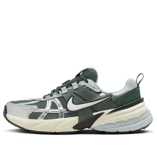 Nike V2K Run 'Vintage Green White'
