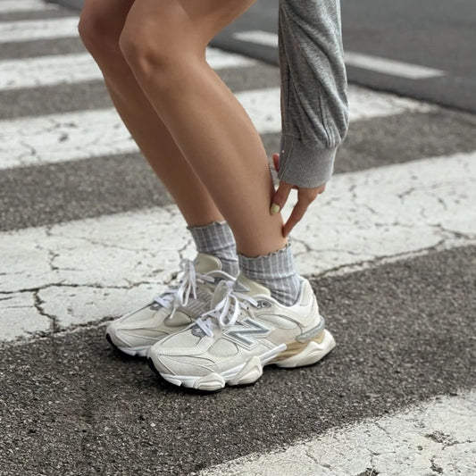 New Balance 9060 Sea Salt Moonbeam Mujer