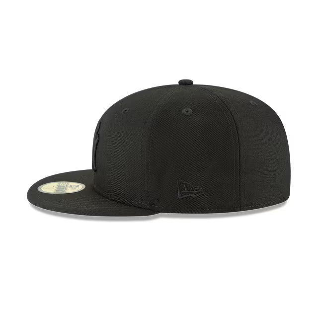 New York Yankees MLB Black on Black 59FIFTY