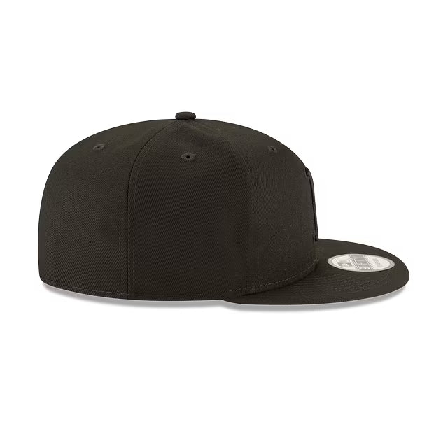 Boston Red Sox MLB Black on Black 9FIFTY