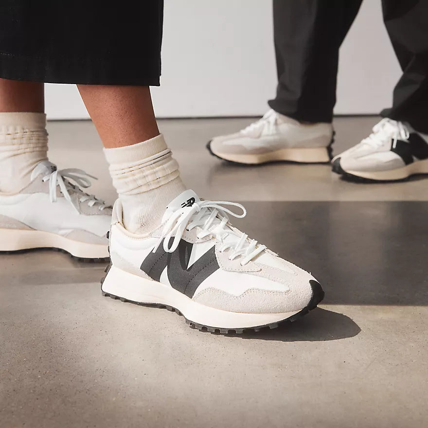 New Balance 327 Mujer